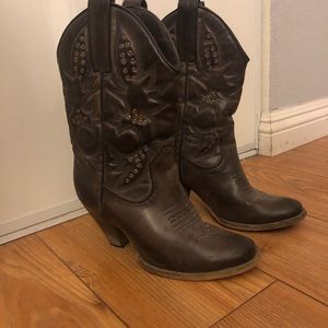 Cowboys boots